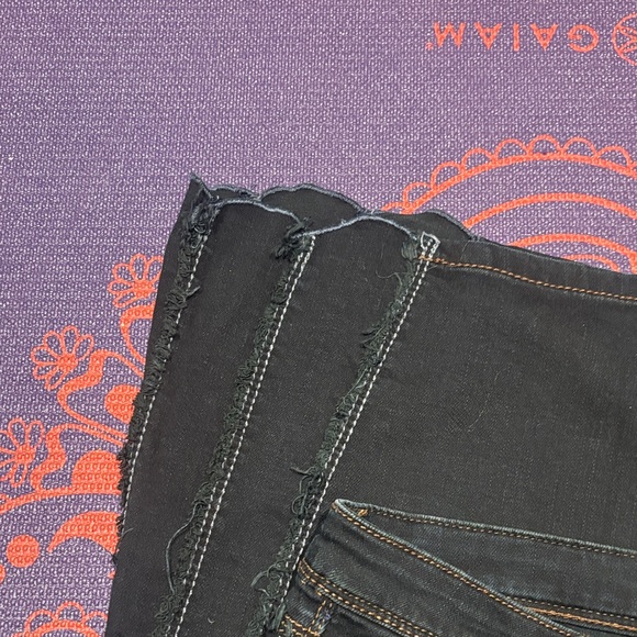 Bebe Vintage Black Flared Unique Jeans - Picture 7 of 9
